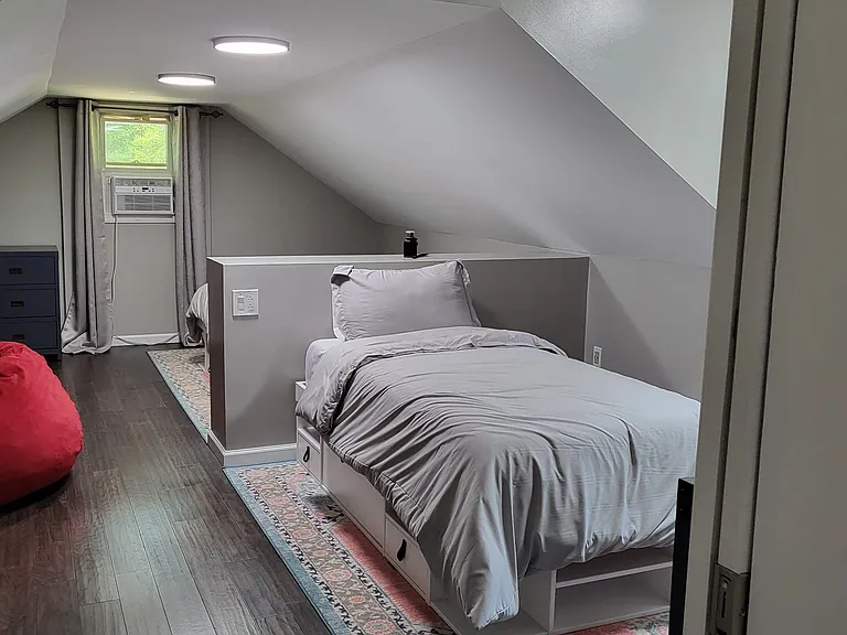 57 Shore Dr — Photo 17