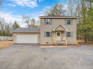 342 Koerners Rd, Cresco, PA 18326