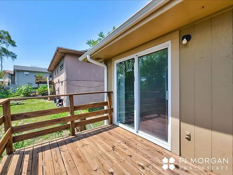 8903 Florence Dr — Photo 15