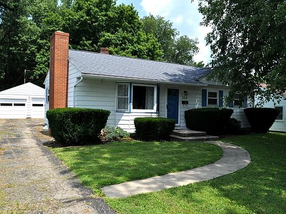 2nd image of 334 Gladys Ave