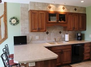 1534 Clover Valley Dr, Duluth, MN 55804