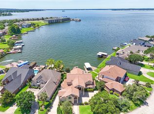 7159 Kingston Cove Ln, Willis, TX 77318