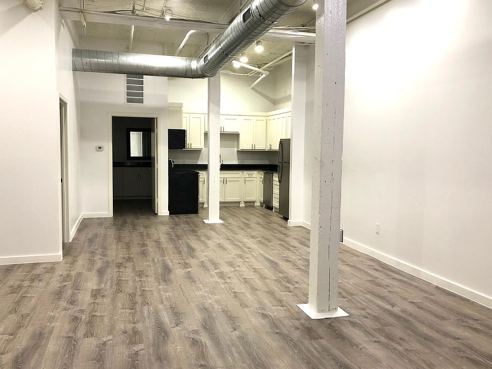 1st image of 101 S Walton St #110