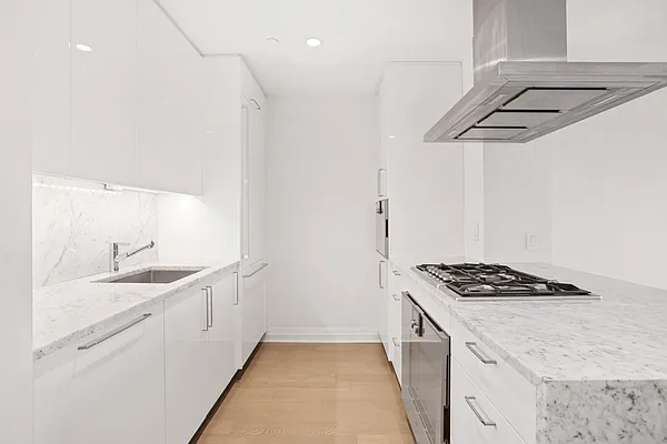 Rented by Douglas Elliman | media 8