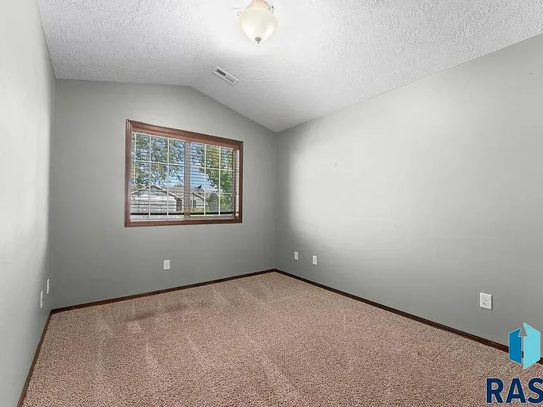 3005 E Buckingham St #3005 — Photo 15