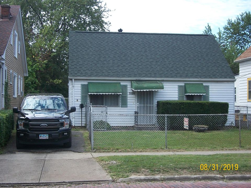 1st image of 3808 E 142nd St