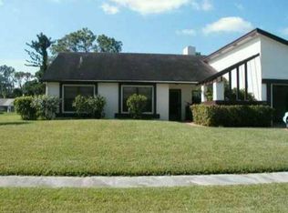 114 Sevilla Ave, Royal Palm Beach, FL 33411