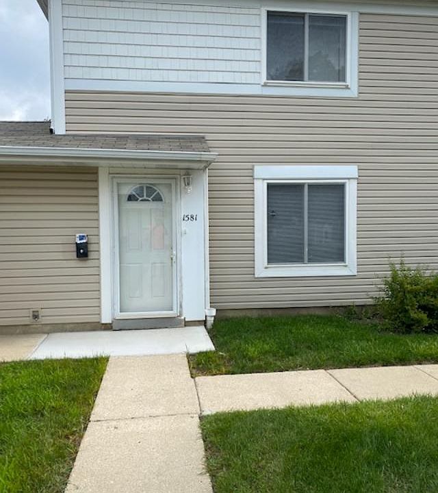 1st image of 1582 Cornell Pl