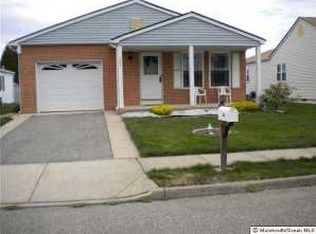 151 Pulaski Blvd, Toms River, NJ 08757