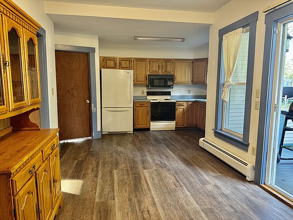 5th image of 9 Short St #1