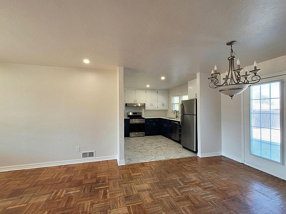 5th image of 2217 Ashley Dr