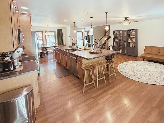 3rd image of 3765 Frostwood Dr