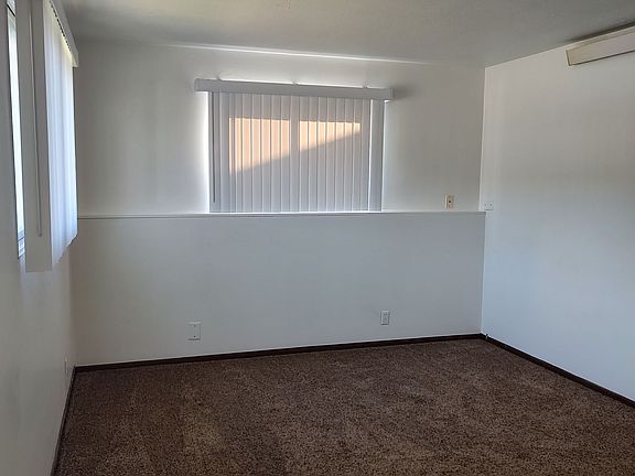 3rd image of 411 N Chipman St #72bed98f7