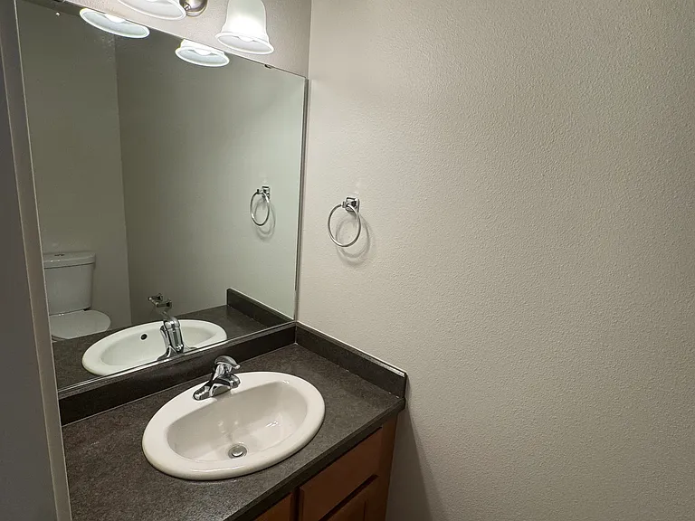 2132 W Sussex Ave — Photo 10
