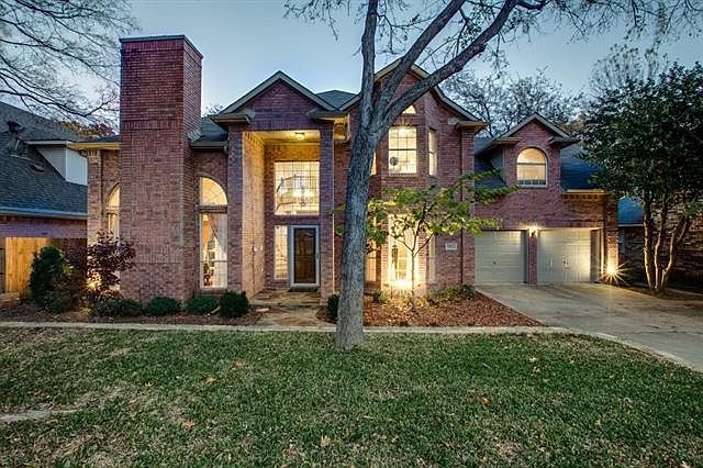 1st image of 3324 Sir Stewart Cir