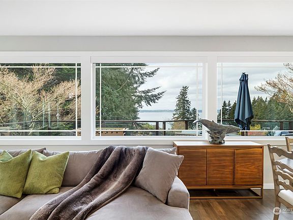 3rd image of 2921 91st Avenue Ct NW