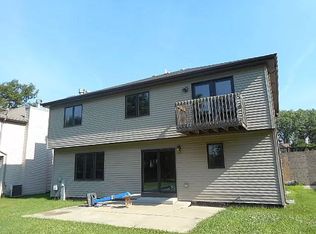 3911 W 155th St, Markham, IL 60428