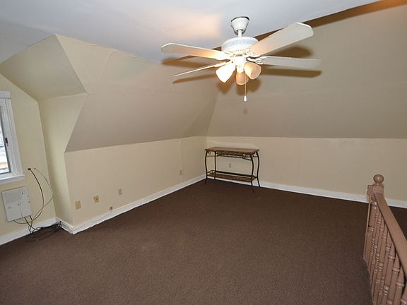 5th image of 407 Chambers St APT 4