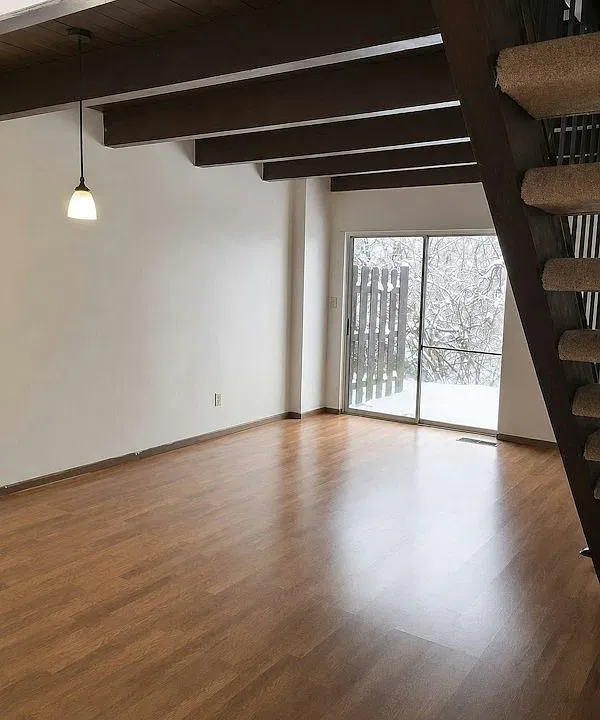 Springfield Townhomes LLC