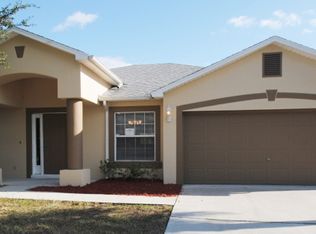 1136 Saturn St SE, Palm Bay, FL 32909