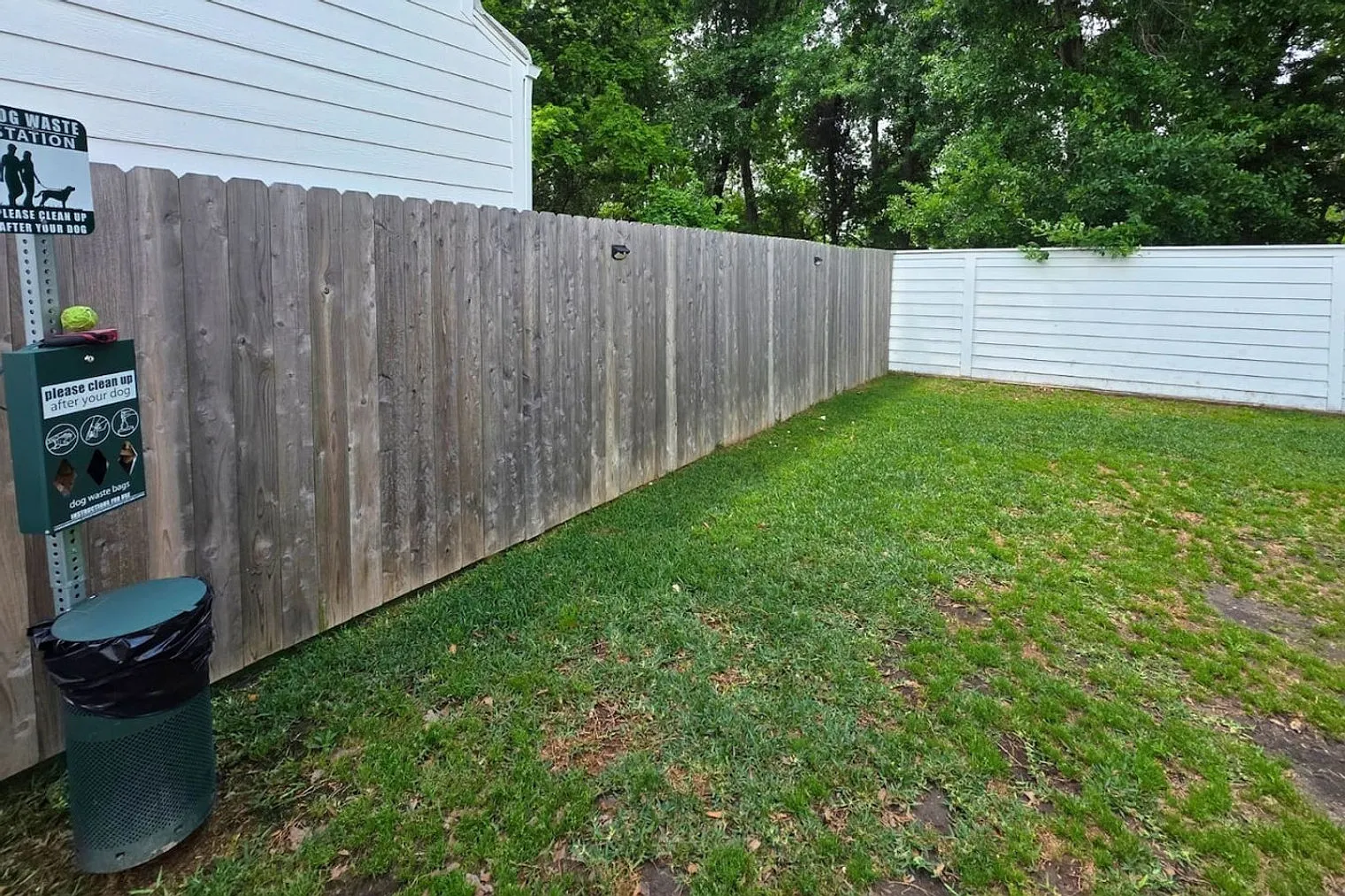 3 bed, 3.0 bath, 1743 sqft, $2,873 — Photo 3