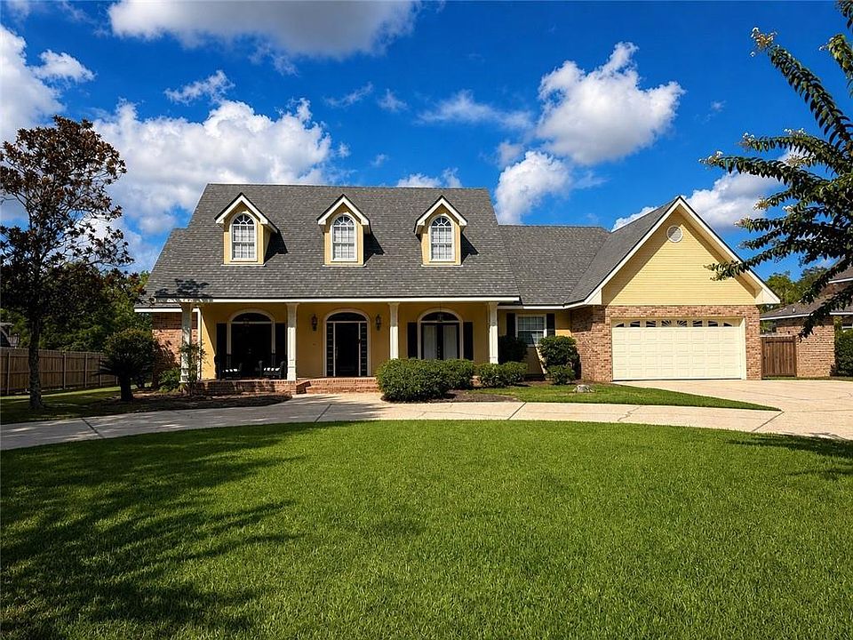 1st image of 110 Paradise Point