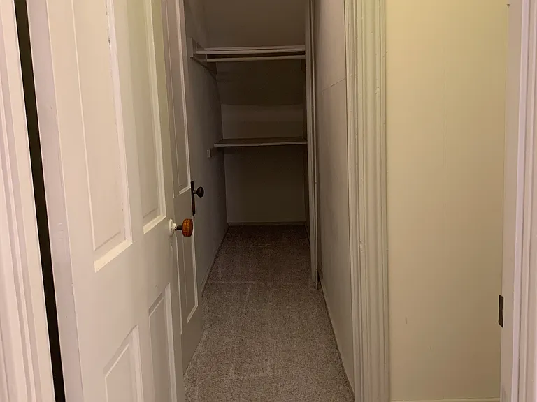 210 N Lancaster St — Photo 9