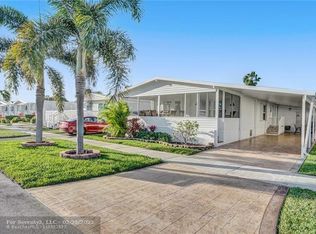 2421 SW 51st St, Fort Lauderdale, FL 33312