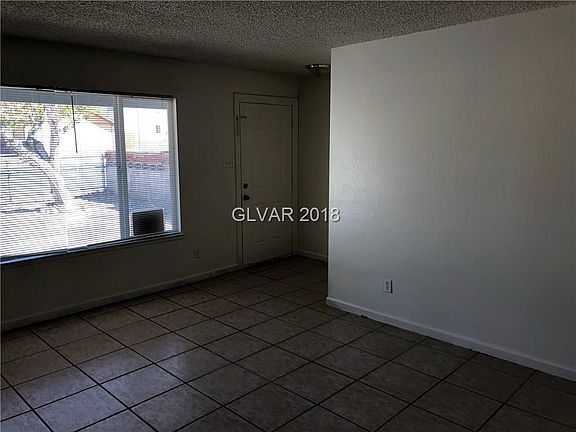 4th image of 815 N Major Ave APT A