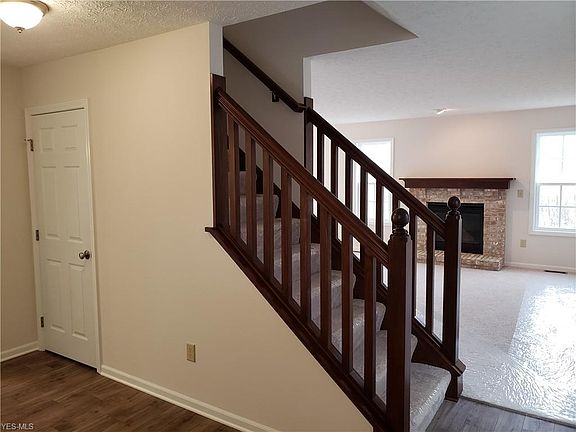 3rd image of 29070 Pembrooke Blvd