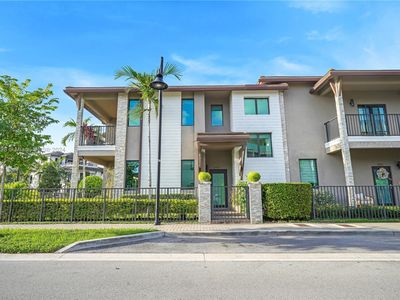 8375 NW 49th St, Doral, FL, 33166