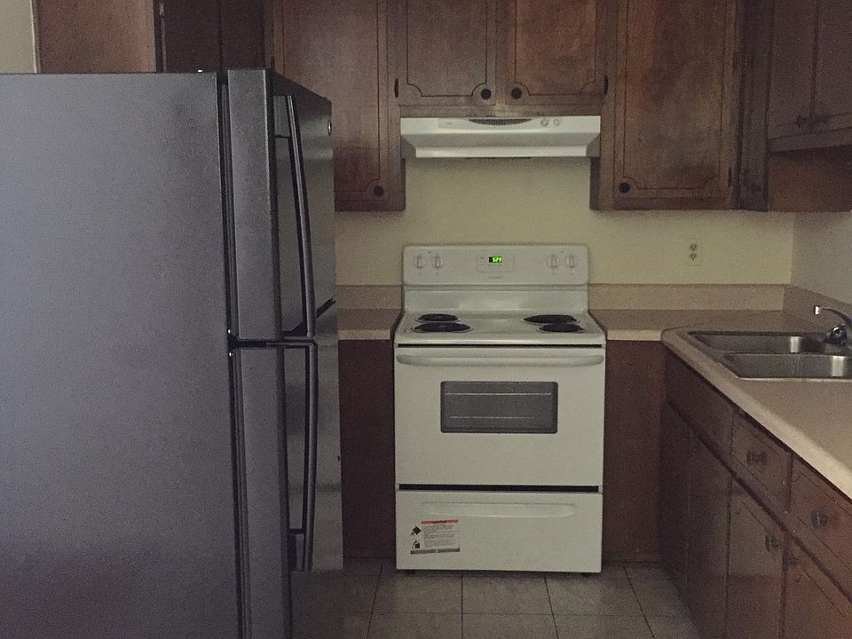 1st image of 621 Durward Dr