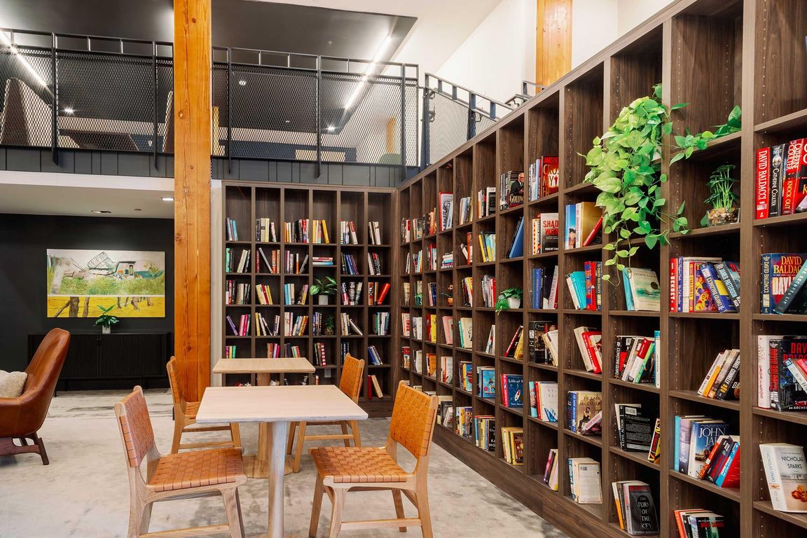 Library/Co-working