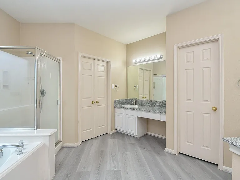 15114 Snow Hill Ct — Photo 15