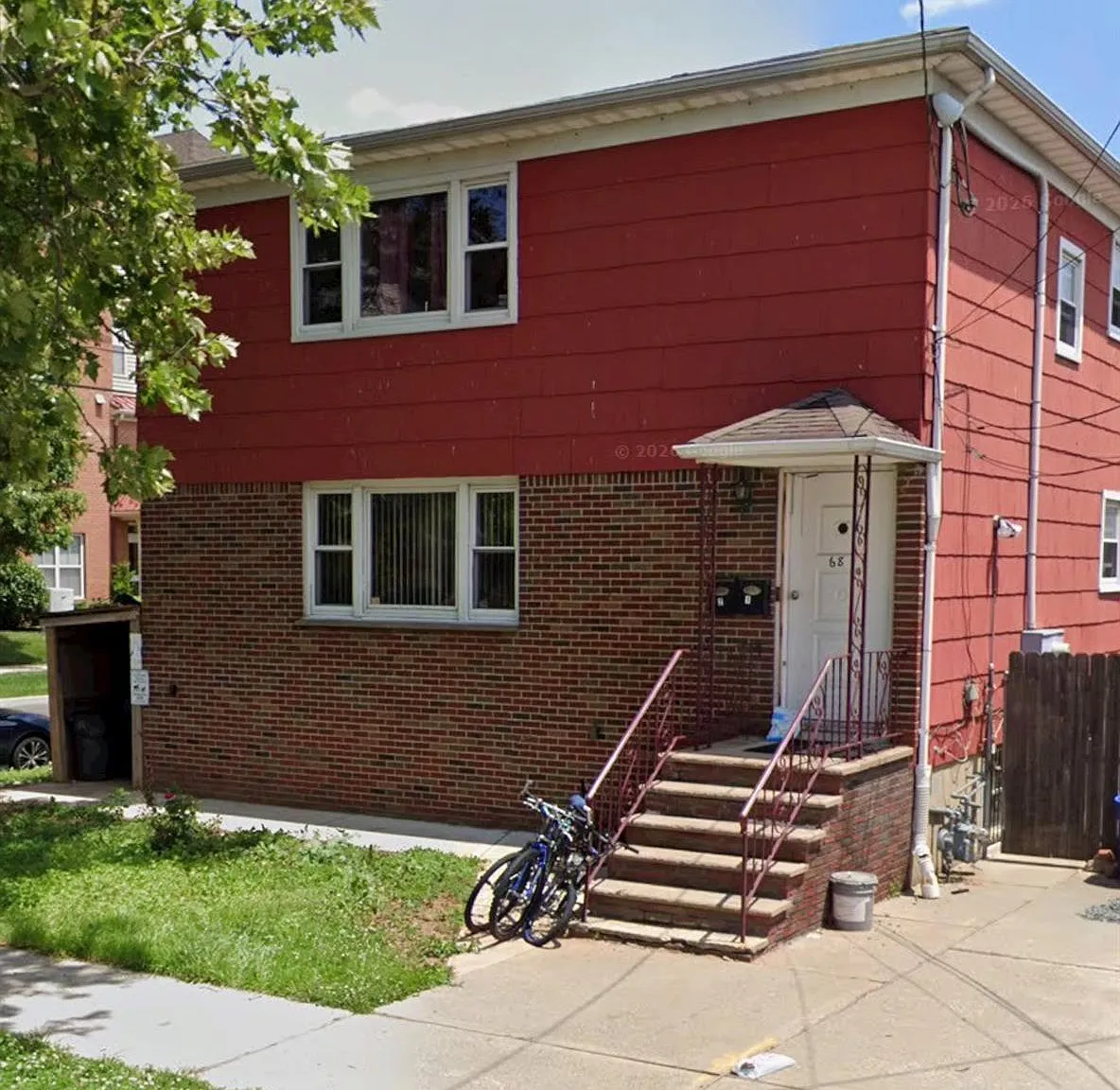 3 bed, 1.0 bath, $2,500 — Photo 1
