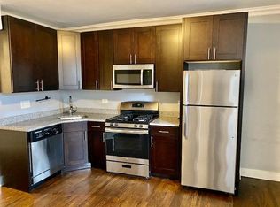 1415 W Augusta Blvd #G1, Chicago, IL 60642