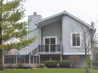 5933 Taylor Ave #7, Racine, WI 53403