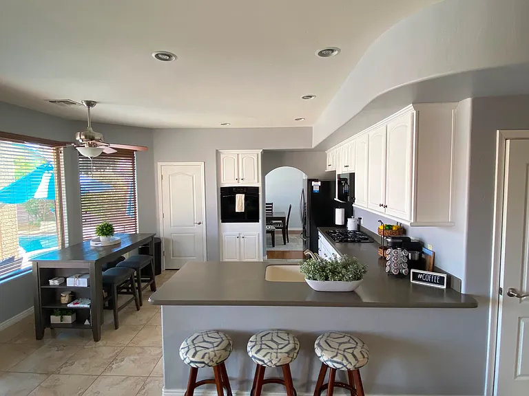 695 W Sonatina Ln — Photo 11