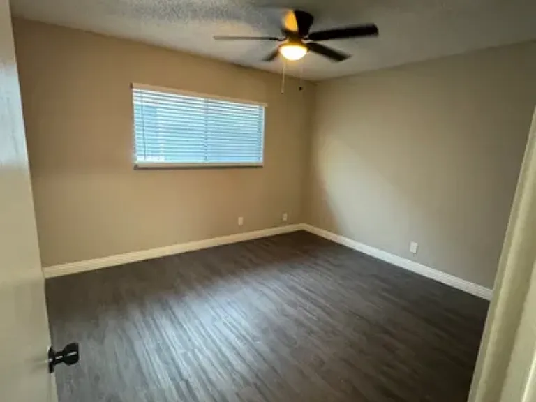 317 Zenith St #1 — Photo 5