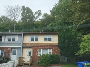 2 Spruce Peak Rd, Middletown, NY 10940