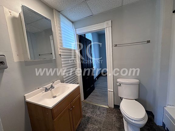4th image of 1501 N Walnut St