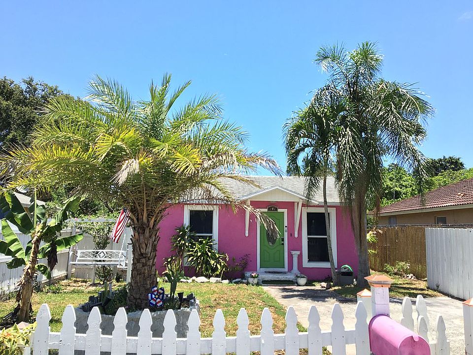 1st image of 247 NW 10th Ave