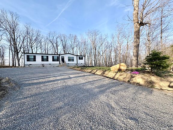 2nd image of 23 Evening Shade Ln