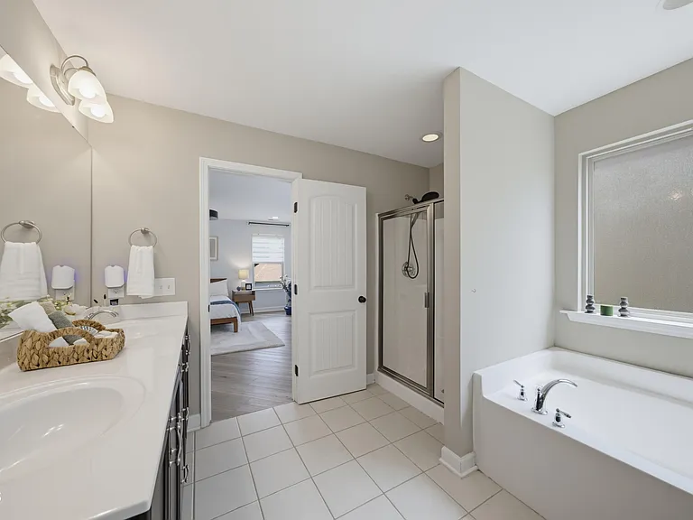 619 Laurel Berry Ct — Photo 23