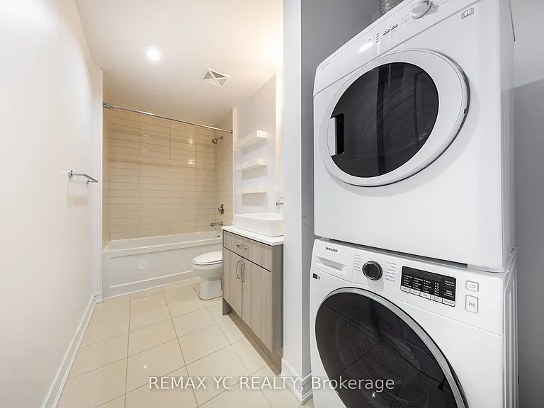 9191 Yonge St #201 — Photo 16