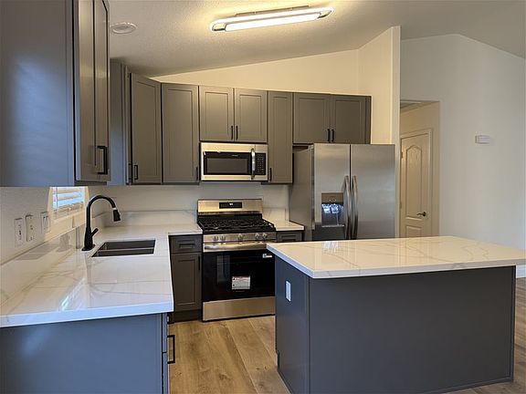 4th image of 11010 W Sheridan St