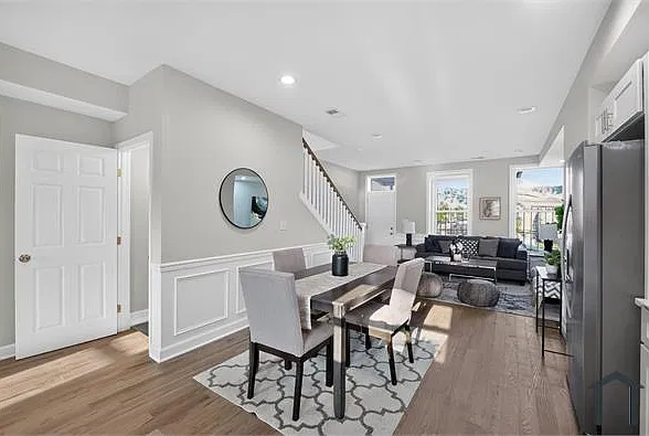 3 bed, 1700 sqft, $2,100 — Photo 4