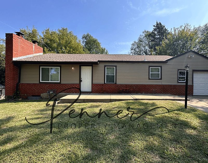 1st image of 7843 Smalley Ave