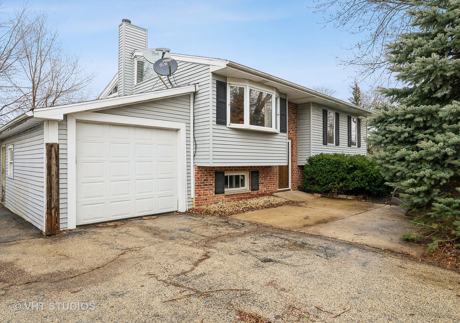 133 North Ave, Antioch, IL 60002 Zillow