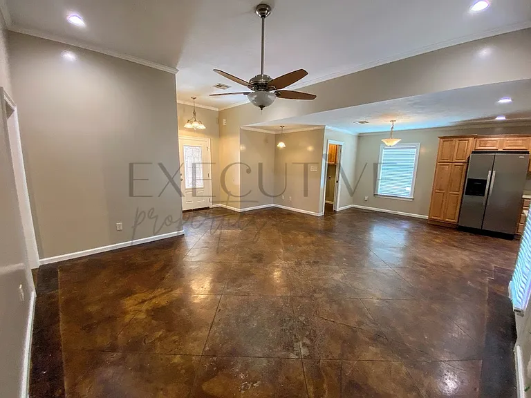 3804 Olive St — Photo 7